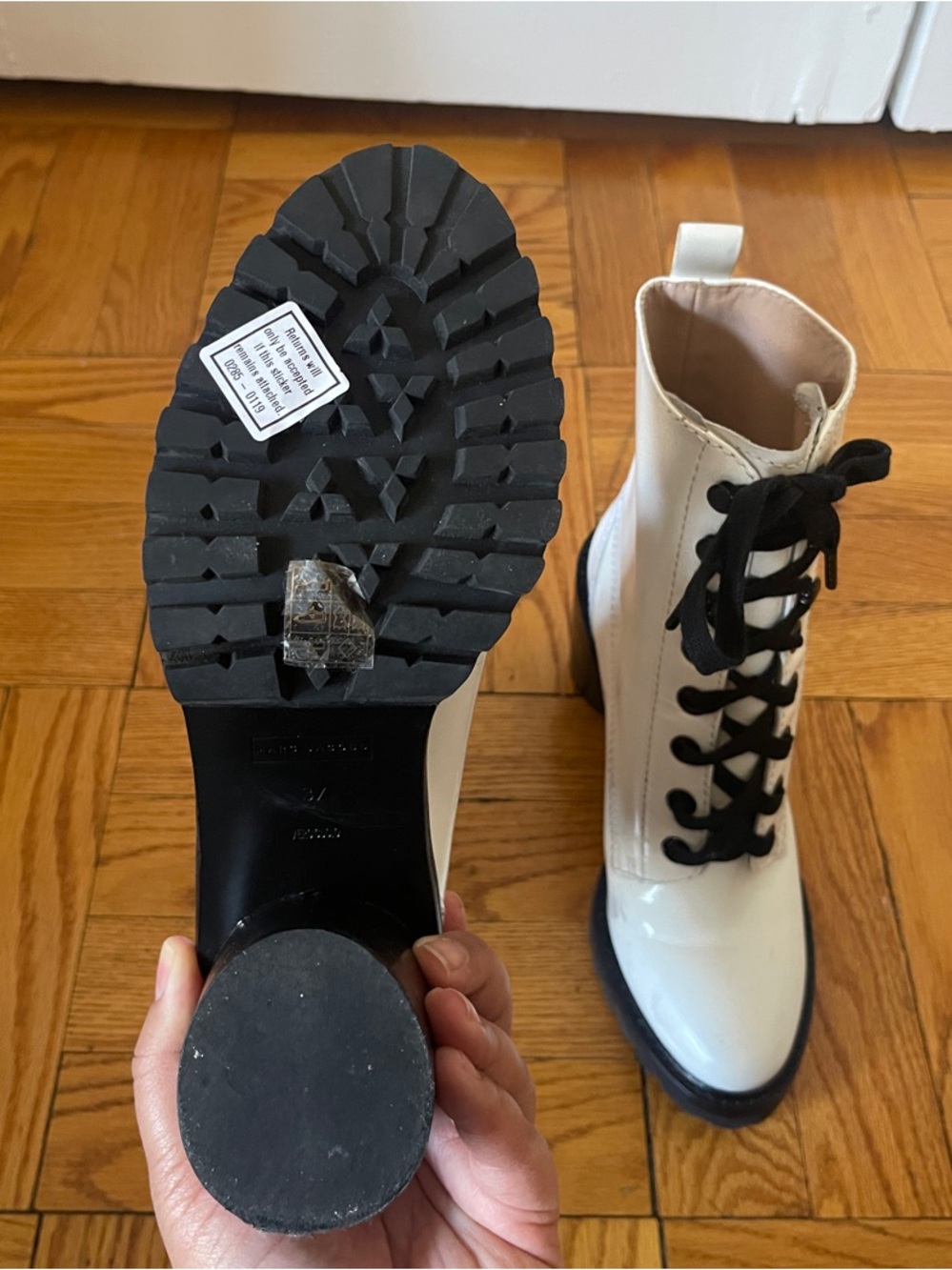 Marc Jacobs White Patent Lace-Up Block Heel Boots - Picture 13 of 16